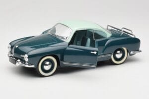Volkswagen Karmann Ghia Niebieski Solido 1:18 8061 Metal — zdjęcie 2 z 8