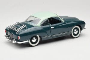 Volkswagen Karmann Ghia Niebieski Solido 1:18 8061 Metal — zdjęcie 3 z 8