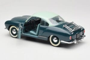 Volkswagen Karmann Ghia Niebieski Solido 1:18 8061 Metal — zdjęcie 5 z 8
