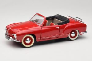 Volkswagen Karmann Ghia Kabriolet Czerwony Solido 1:18 8058 Metal