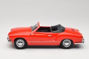 Volkswagen Karmann Ghia Kabriolet Czerwony Minichamps 1:18 155054030 Metal — zdjęcie 3 z 6