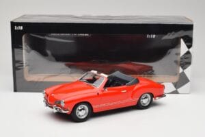 Volkswagen Karmann Ghia Kabriolet Czerwony Minichamps 1:18 155054030 Metal — zdjęcie 6 z 6