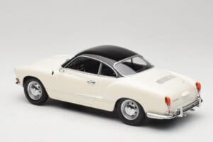 Volkswagen Karmann Ghia Kremowy Czarny Minichamps 1:18 155054021 Metal — zdjęcie 5 z 6