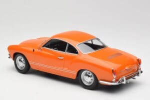 Volkswagen Karmann Ghia Pomarańczowy Minichamps 1:18 155054020 Metal — zdjęcie 5 z 6