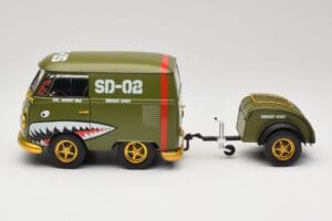 Volkswagen Kool Kombi Army Fighter Green Solido 1:18 S1810901 Metal — zdjęcie 4 z 8