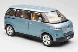 Volkswagen Microbus Concept Jasnozielony Revell 1:18 08444 Metal — zdjęcie 6 z 8