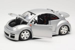 Volkswagen New Beetle RSi Srebrny Bburago 1:18 3306 Metal — zdjęcie 2 z 8
