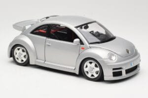 Volkswagen New Beetle RSi Srebrny Bburago 1:18 3306 Metal — zdjęcie 6 z 8