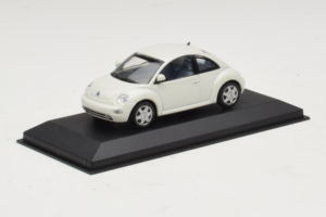 Volkswagen New Beetle Biały Minichamps 1:43 430058005 Metal — zdjęcie 2 z 4