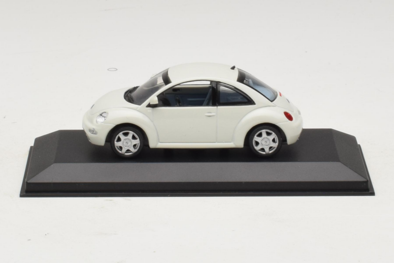 Volkswagen New Beetle Biały Minichamps 1:43 430058005 Metal