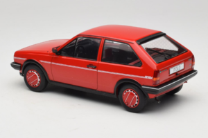 Volkswagen Polo II Coupe Fox MCG 1:18 MCG18523 Metal — zdjęcie 5 z 6
