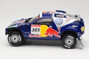 Volkswagen Race Touareg #305 Volkswagen Motorsport M. Miller / R. Pitchford Dakar Rally 2009 Norev 1:18 188466 Metal — zdjęcie 4 z 7