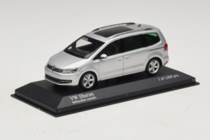 Volkswagen Sharan Srebrny Minichamps 1:43 400058101 Metal — zdjęcie 2 z 5