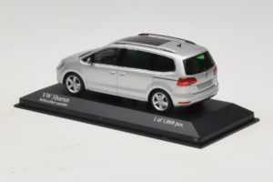 Volkswagen Sharan Srebrny Minichamps 1:43 400058101 Metal — zdjęcie 3 z 5