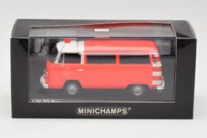 Volkswagen T2 Bus Fire Department Frankfurt Minichamps 1:43 400053091 Metal — zdjęcie 4 z 4