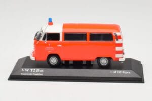 Volkswagen T2 Bus Fire Department Frankfurt Minichamps 1:43 400053091 Metal
