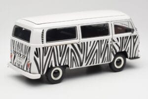 Volkswagen T2a Bus Safari Schuco 1:18 00191 Metal — zdjęcie 3 z 8
