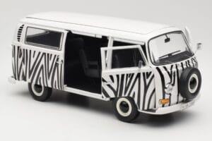 Volkswagen T2a Bus Safari Schuco 1:18 00191 Metal — zdjęcie 5 z 8