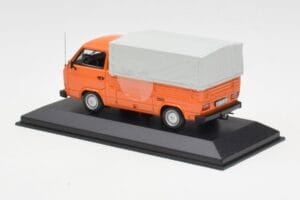 Volkswagen T3 Flatbed Pomarańczowy Minichamps 1:43 400055200 Metal — zdjęcie 3 z 4