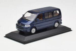 Volkswagen T5 Bus Shadow Blue Minichamps 1:43 842902102 Metal — zdjęcie 2 z 4