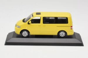 Volkswagen T5 Bus Żółty Minichamps 1:43 842902111 Metal