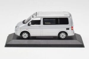 Volkswagen T5 California Srebrny Minichamps 1:43 7H8099300GPA7W Metal
