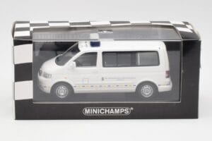 Volkswagen T5 Multivan Bundeswehr Lekarz Ratunkowy Prototyp Minichamps 1:43 400052291-P1 Metal — zdjęcie 4 z 4