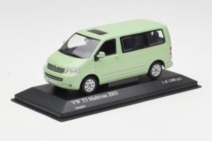 Volkswagen T5 Multivan California Limonkowy Minichamps 1:43 400052201 Metal — zdjęcie 2 z 4