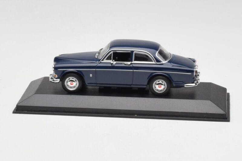 Volvo 121 Amazon Ciemny Niebieski Minichamps 1:43 VOLVO012 Metal