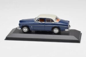 Volvo 121 Amazon Niebieskoszary Minichamps 1:43 430171060 Metal