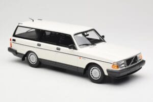 Volvo 240 GL Kombi Biały Minichamps 1:18 155171412 Metal — zdjęcie 4 z 6
