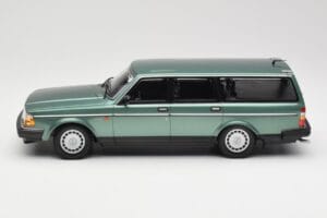 Volvo 240 GL Estate Green Metallic Minichamps 1:18 155171410 Metal — zdjęcie 3 z 6