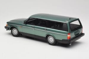 Volvo 240 GL Estate Green Metallic Minichamps 1:18 155171410 Metal — zdjęcie 5 z 6