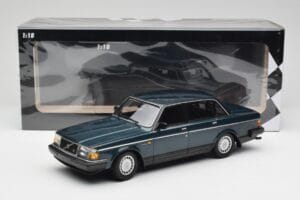 Volvo 240 GL Petrol Metallic Minichamps 1:18 155171407 Metal — zdjęcie 6 z 6