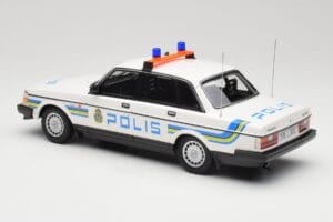 Volvo 240 GL Polis Sweden Minichamps 1:18 155171490 Metal — zdjęcie 5 z 6