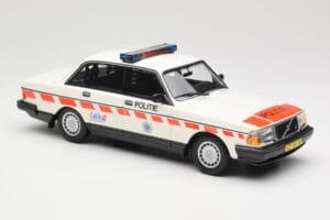 Volvo 240 GL Politie Netherlands Minichamps 1:18 155171498 Metal — zdjęcie 4 z 6