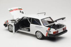 Volvo 240 Turbo #21 P. Stureson DTM Winner Wunstorf 1985 AUTOart 1:18 88592 Metal — zdjęcie 5 z 8