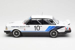 Volvo 240 Turbo #10 R. Francevic Winner ATCC 1986 IXO 1:18 18RMC176 Metal — zdjęcie 3 z 6