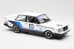 Volvo 240 Turbo #10 R. Francevic Winner ATCC 1986 IXO 1:18 18RMC176 Metal — zdjęcie 4 z 6