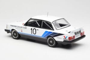 Volvo 240 Turbo #10 R. Francevic Winner ATCC 1986 IXO 1:18 18RMC176 Metal — zdjęcie 5 z 6