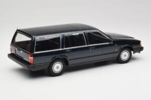 Volvo 740 GL Kombi Ciemnozielony Metalik Minichamps 1:18 155171771 Metal — zdjęcie 2 z 6