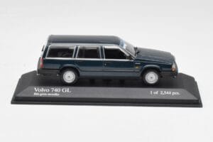 Volvo 740 GL Estate Niebiesko-Zielony Metalik Minichamps 1:43 943171713 Metal