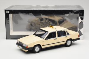 Volvo 740 GL Taxi Niemcy Minichamps 1:18 155171792 Metal — zdjęcie 6 z 6