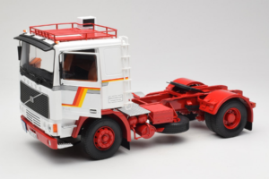 Volvo F12 Biały Czerwony Road Kings 1:18 RK180031 Metal — zdjęcie 2 z 8