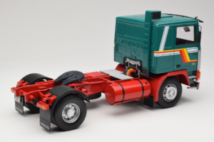 Volvo F1220 Zielony Czerwony Road Kings 1:18 RK180032 Metal — zdjęcie 3 z 8