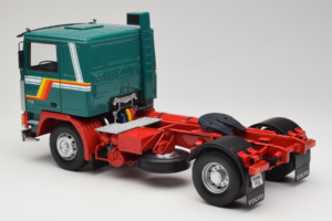 Volvo F1220 Zielony Czerwony Road Kings 1:18 RK180032 Metal — zdjęcie 7 z 8