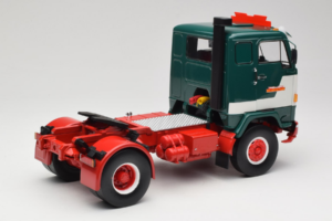 Volvo F88 Bilspedition Zielony Biały MCG 1:18 MCG18139 Metal — zdjęcie 3 z 8