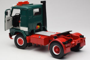 Volvo F88 Bilspedition Zielony Biały MCG 1:18 MCG18139 Metal — zdjęcie 5 z 8
