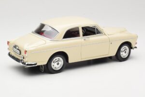 Volvo P121 Amazon Biały Revell 1:18 08866 Metal — zdjęcie 3 z 8