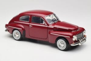 Volvo PV544 Cherry Red Revell 1:18 08887 Metal — zdjęcie 6 z 8
